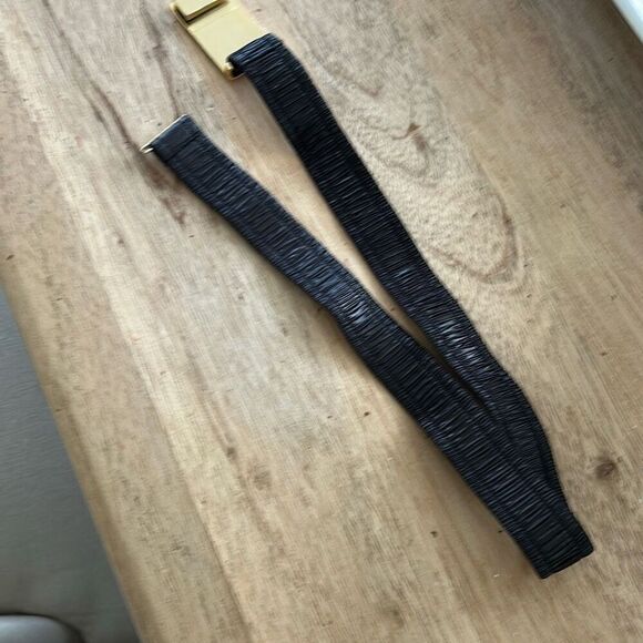 Michael Kors classic logo black and gold belt size small/medium - Picture 3 of 4